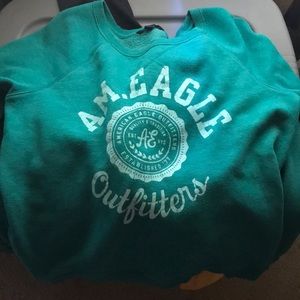 American eagle sweater